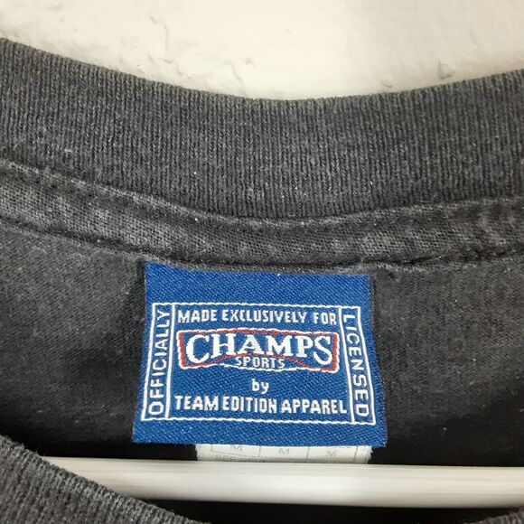 University Of Miami Vtg Adult Mens M Black Short Sleeve T Shirt NCAA - Picture 3 of 7